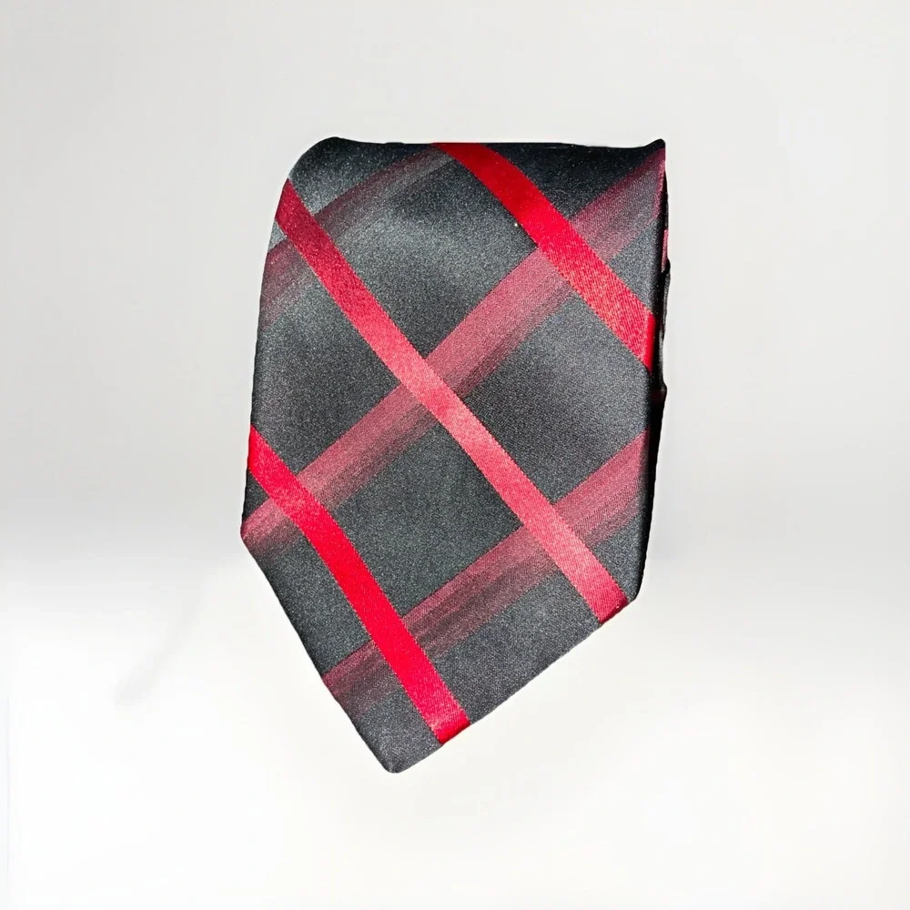 Croft & Barrow  Black,‎ Red  Plaid Polyester Designer Tie